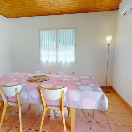 Le Clos Du Cep Feriehus *